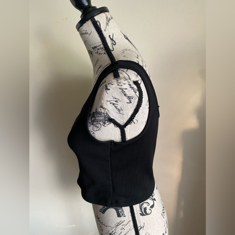 Wild Fable Black Ribbed Crop basic Tank Top - Picture 4 of 10